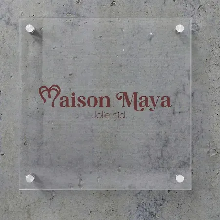 Maison Maya * Neapol